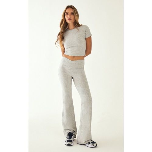 Pantalon de yoga en Sculpt à taille croisée - PrettyLittleThing - Modalova