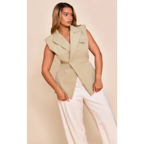 Shape Blazer de tailleur cache-coeur asymétrique sans manches à taille ajustable - PrettyLittleThing - Modalova