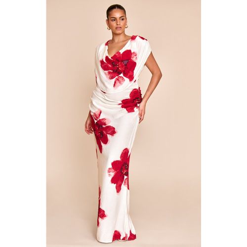 Plus Robe longue imprimé froncée à col bénitier plongeant - PrettyLittleThing - Modalova