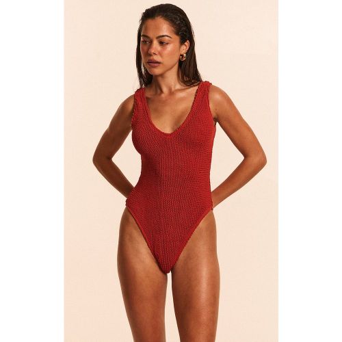 Maillot de bain crêpé à décolleté - PrettyLittleThing - Modalova