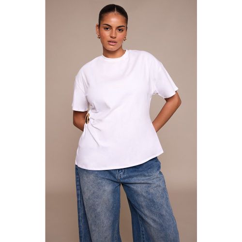 Plus T-shirt à empiècement et ourlet asymétrique | Taille 48 - PrettyLittleThing - Modalova