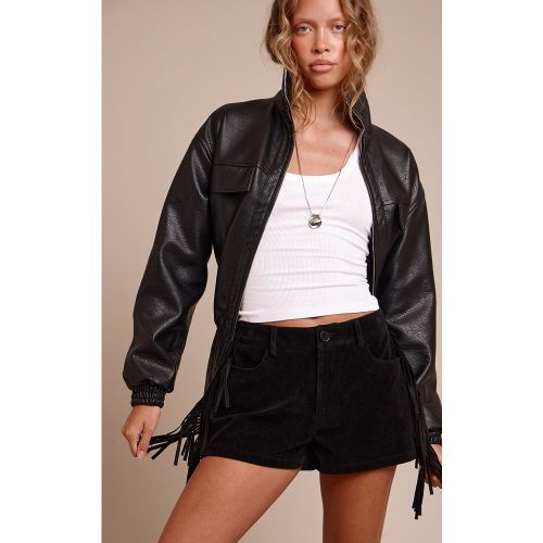 Short en suédine à franges | Taille 38 - PrettyLittleThing - Modalova
