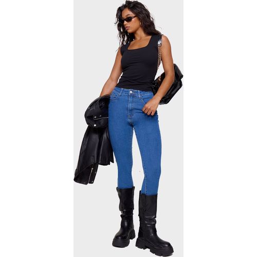 Jean skinny bleu moyennement délavé à 5 poches - PrettyLittleThing - Modalova