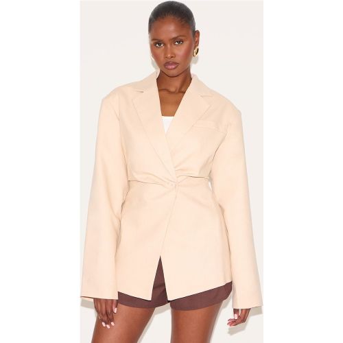 Blazer de tailleur en effet lin à taille cintrée - PrettyLittleThing - Modalova