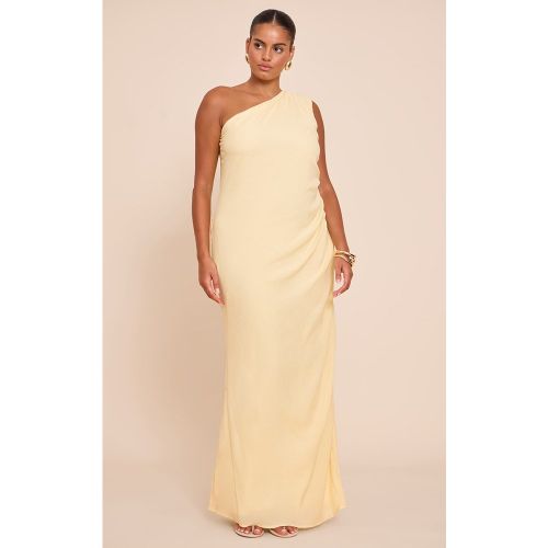 Plus Robe longue texturée froncée à épaule unique - PrettyLittleThing - Modalova
