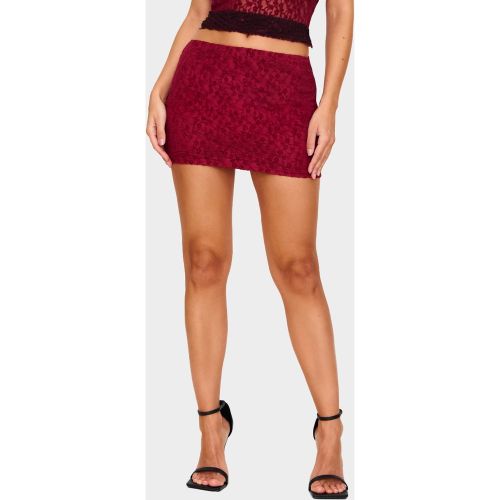 Mini-jupe en dentelle texturée - PrettyLittleThing - Modalova