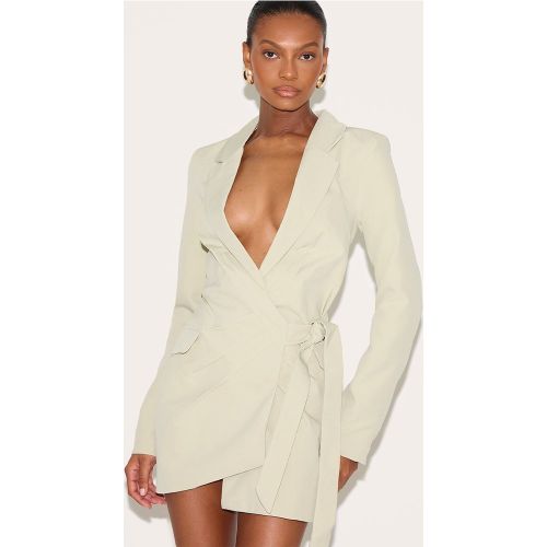 Robe blazer nouée sur le côté à décolleté - PrettyLittleThing - Modalova