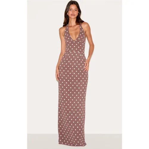 Robe longue en mousseline de soie à pois et décolleté - PrettyLittleThing - Modalova