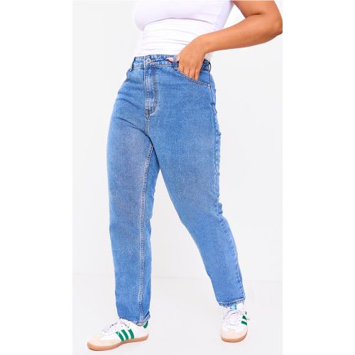 Plus Jean mom bleu moyennement délavé - PrettyLittleThing - Modalova