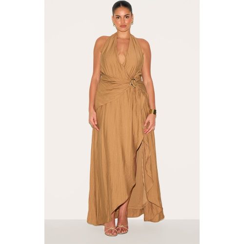 Robe mi-longue Texturée Décolleté Plongeant Détails Ornementaux Grande Taille - PrettyLittleThing - Modalova