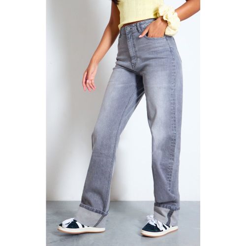 Tall Jean gris effet usé à taille mi-haute et ourlets retroussés - PrettyLittleThing - Modalova