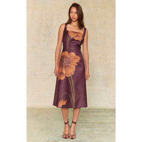 Robe mi-longue fleurie à col carré - PrettyLittleThing - Modalova