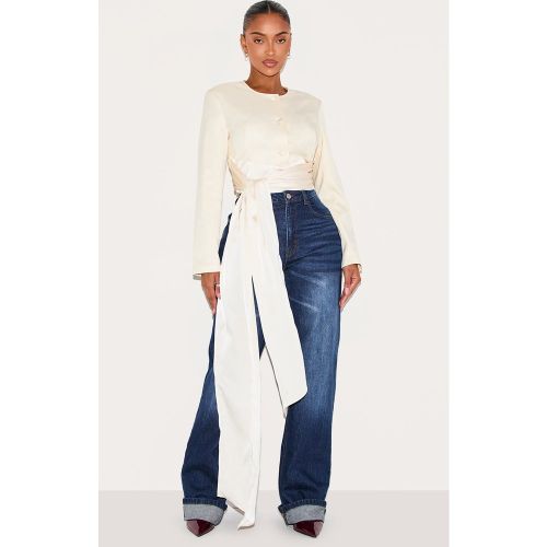 Shape Top de tailleur à manches longues et détail noué - PrettyLittleThing - Modalova