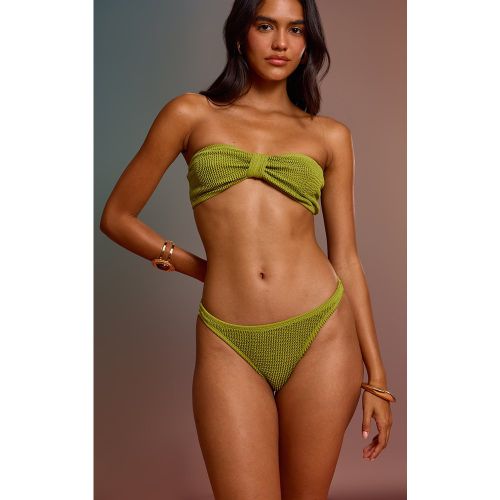 Bas de maillot de bain tanga crêpé | Taille Large - PrettyLittleThing - Modalova