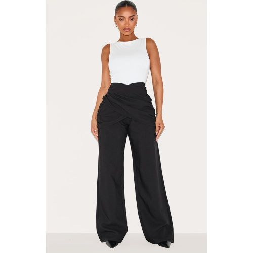 Shape Pantalon de tailleur large à taille haute et détails superposés en V - PrettyLittleThing - Modalova