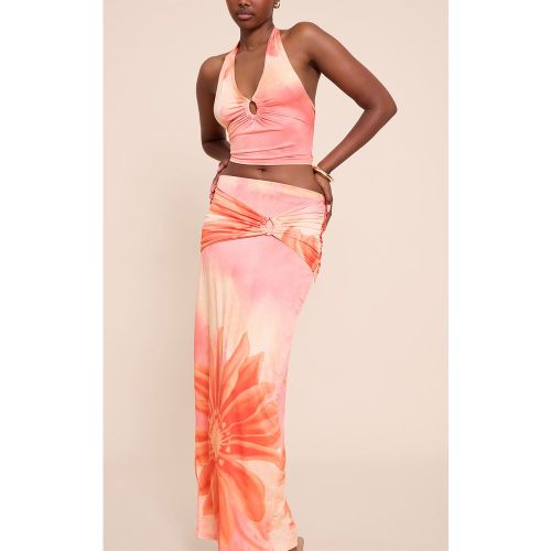 Jupe longue fluide fleurie froncée - PrettyLittleThing - Modalova
