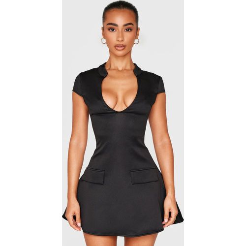 Petite Robe droite tissée structurée - PrettyLittleThing - Modalova