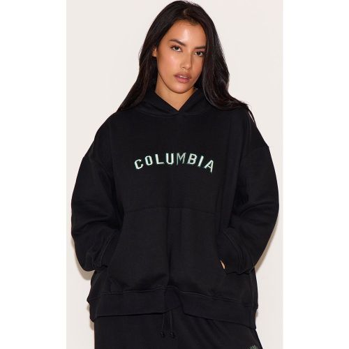 Plus Hoodie brodé "Columbia" - PrettyLittleThing - Modalova
