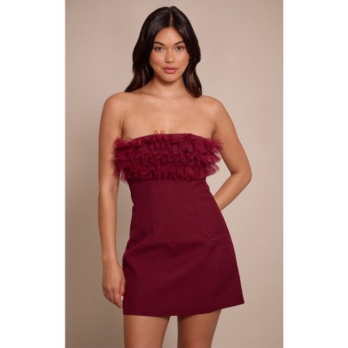 Robe bustier droite tissée à volants | Taille 38 - PrettyLittleThing - Modalova