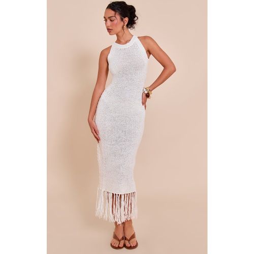 Robe longue en maille tricot blanche à col montant et franges - PrettyLittleThing - Modalova