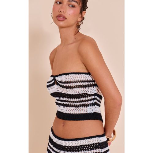 Top bandeau en maille style crochet et blanche à rayures, & - PrettyLittleThing - Modalova
