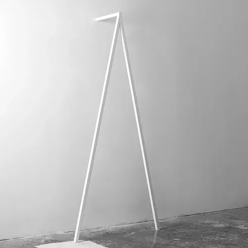 Porte-manteau CUSTOM FORM Conter 30 - CUSTOM FORM - Modalova