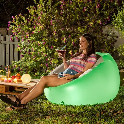 Fauteuil gonflable avec LED et lelecommande Chight - InnovaGoods - Modalova