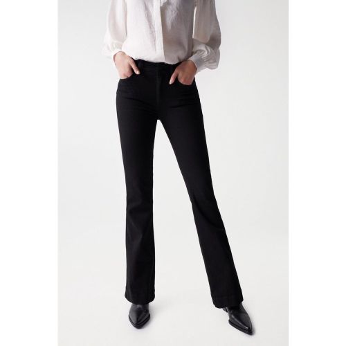Jean Push Up Flare Destiny - Salsa - Modalova