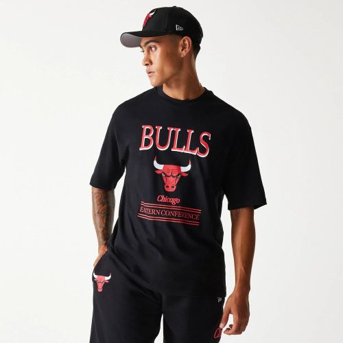 T-shirt Oversize Chicago Bulls NBA Team Graphic Noir unisex - New Era Cap - Modalova