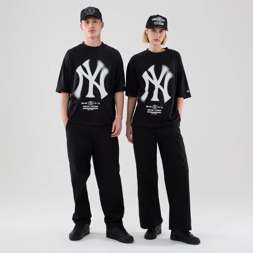 T-shirt Boxy New York Yankees MLB Graphic Noir unisex - New Era Cap - Modalova