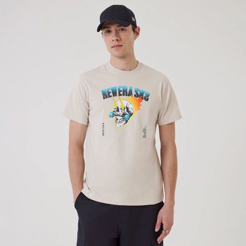 T-shirt graphique New Era SK8 couleur crème unisex - New Era Cap - Modalova