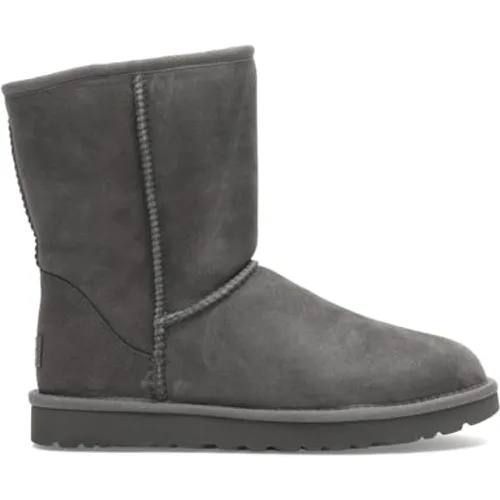 Classic Short II Boot Grey (Women's) - Ugg - Modalova