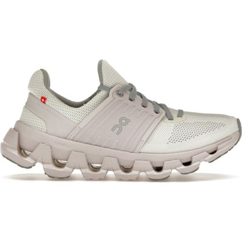 Running Cloudswift 3 ADIvory Lily (Women's) - On - Modalova