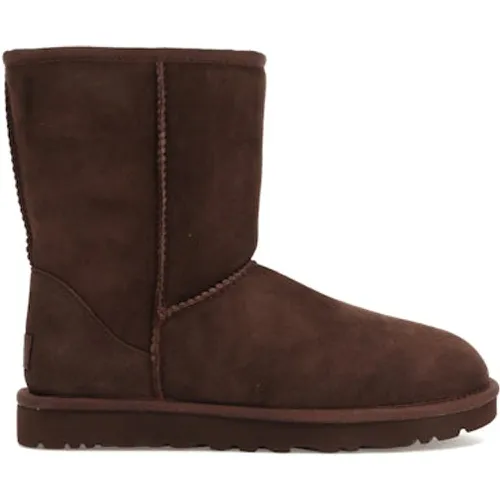 Classic Short II Boot Burnt Cedar (Women's) - Ugg - Modalova