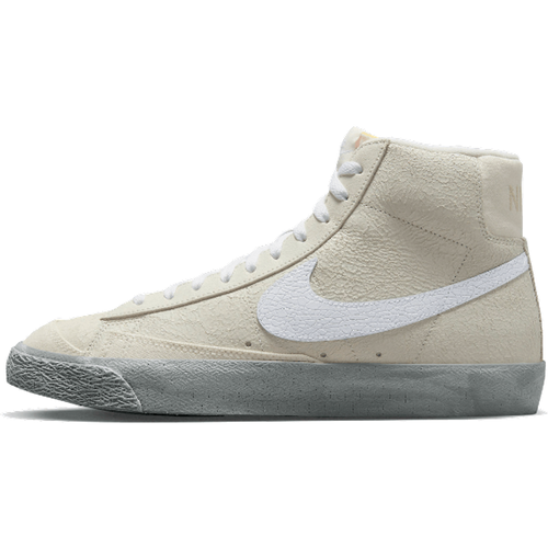 Nike Blazer Mid 77 Emb Summit White - Nike - Modalova