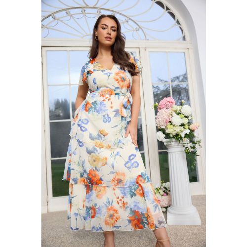 Robe Longue Étagée Blanche À Fleurs Size 58-60 - Yours London - Modalova