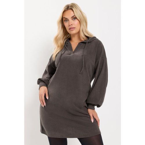 Plus Size Chocolate Dress Hoodie Size 58-60 - Yours - Modalova