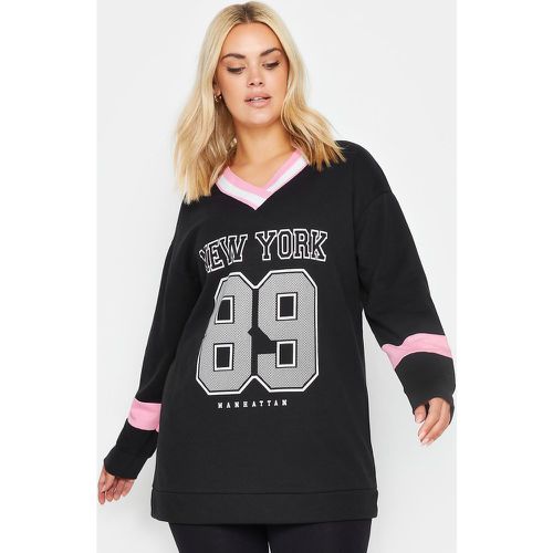 Sweatshirt & Rose 'New York' Varsity , Grande Taille & Courbes - Yours - Modalova