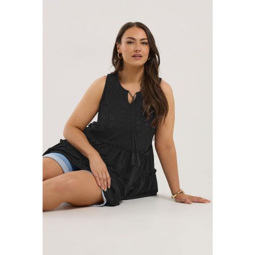 Top Noir Broderie Anglaise Volanté Smocké Size 46 - Yours - Modalova