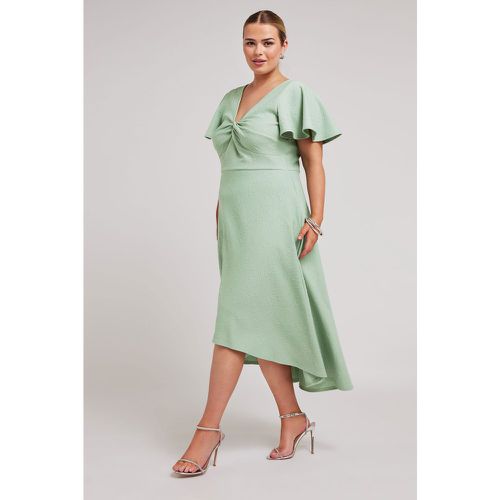 Robe Pastel Manches Volantées Ourlet Plongeant , Grande Taille & Courbes - Yours London - Modalova