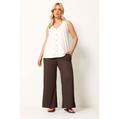 Pantalon Texturé Façon Bulles Marron Chocolat Size 48 - Yours - Modalova