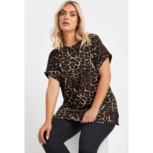 Tshirt Marron Léopard Manches Courtes Size 62-64 - Yours - Modalova