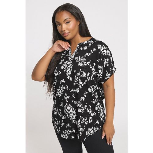 Haut Noir Texturé À Col Cranté Et Motif Floral Size 54-56 - Yours - Modalova