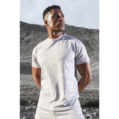 T-shirt de sport performance imprimé camouflage - MAN Active homme - S - Boohooman - Modalova