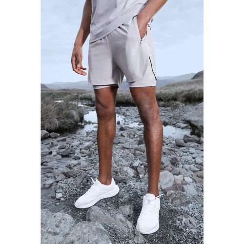 Short de sport 2 en 1 fendu imprimé camouflage - MAN Active - L - Boohooman - Modalova