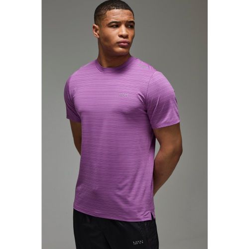 T-shirt de sport léger performance - MAN Active homme - S - Boohooman - Modalova