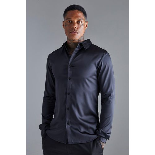 Chemise cintrée et satinée à manches longues - XS - Boohooman - Modalova