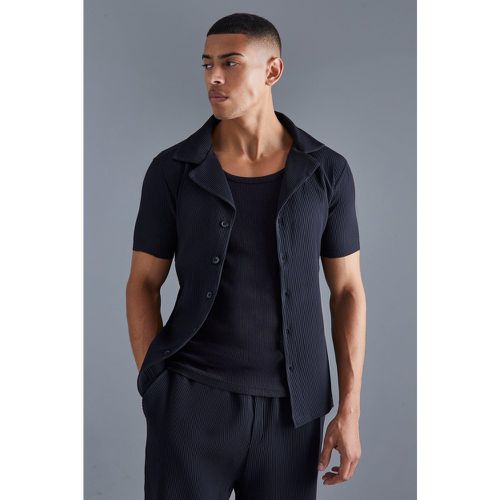 Chemise moulante plissée à manches courtes - S - Boohooman - Modalova