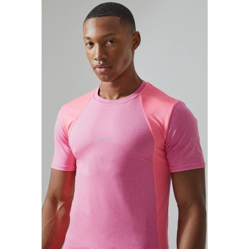 T-shirt de sport color block - MAN Active - L - Boohooman - Modalova