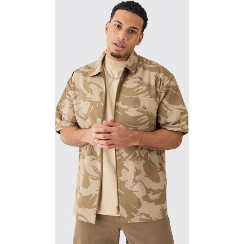 Chemise oversize zippée à imprimé camouflage - M - Boohooman - Modalova